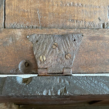 Load image into Gallery viewer, 17th Century Oak Coffer Box
